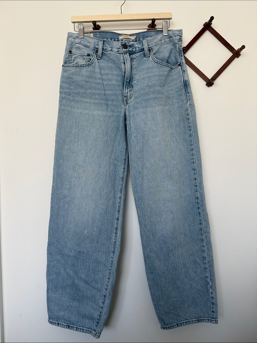Levi Baggy Dad Jeans - Size 29